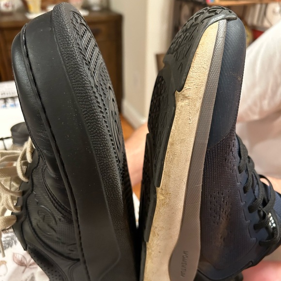 Gucci GG Men’s Chunky Embossed sneakers, size 7. #669682 03B Black. Excellent. - Picture 12 of 12